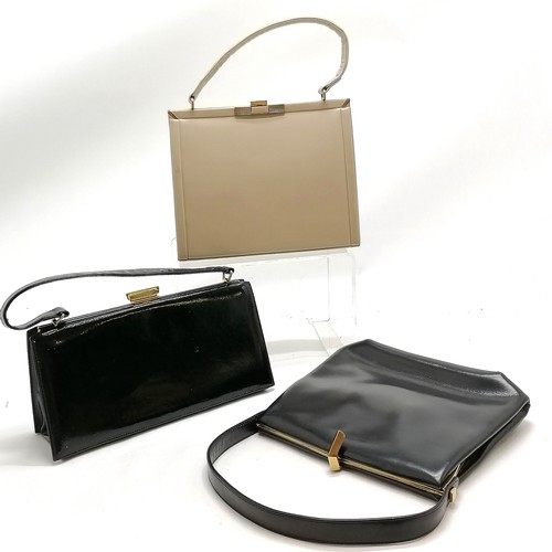 346 - 3 x vintage leather handbags inc Boston