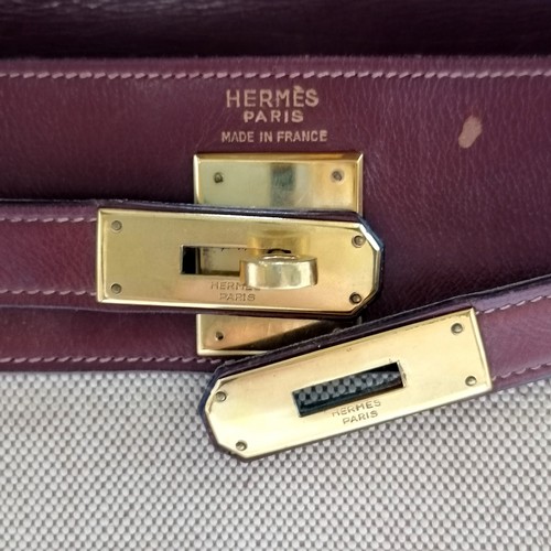 348 - Hermes late 1950's Kelly 28 handbag with original purchase receipt (for £43) and has lock (#002) and... 