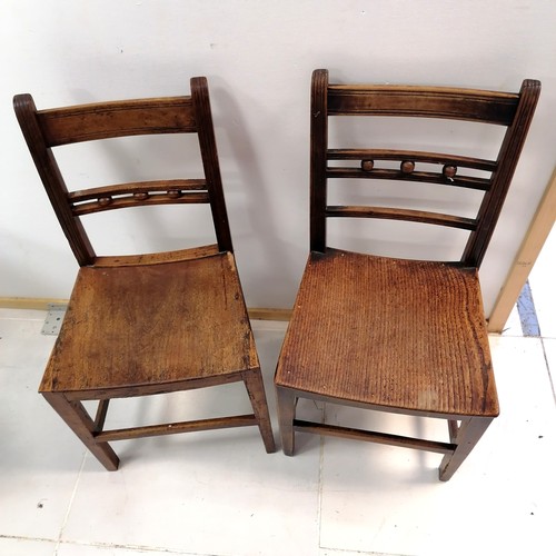 369 - Antique country elm seated chair, with some signs of old worm, and another matched 41 cm wide, 36 cm... 