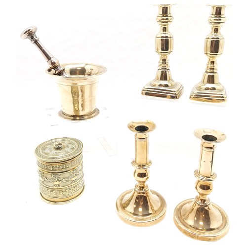 375 - Pair of Brass candlesticks with ejectors, 19.5 cm high, another pair with ejectors, brass string dis... 