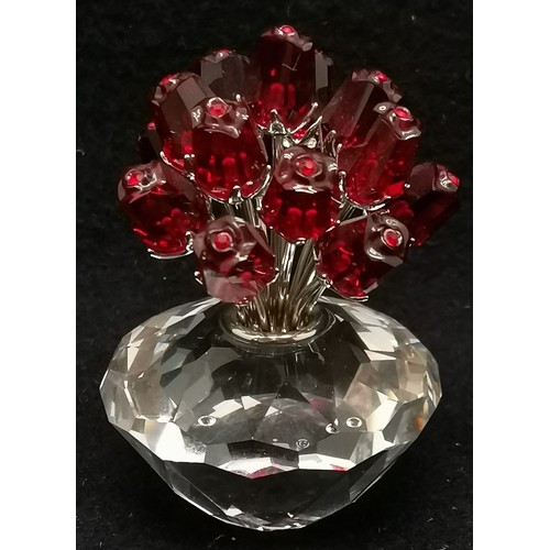 414 - Swarovski crystal bunch of red tulips in vase, 7 cm high, good condition.