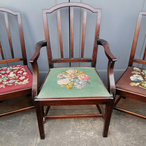 482 - Antique set of 7 slatted back dining chairs, with tapestry covered drop in seats, 2 carvers and 5 di... 