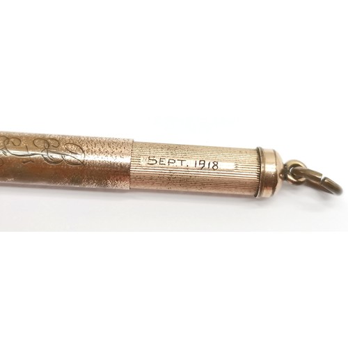 547 - 3 x propelling pencils (1 with pen nib end), gilt metal 1918 by Fairchild, silver pencil a/f