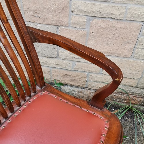 560 - Vintage office chair in need of restoration, broken arm and slat on the backrest.