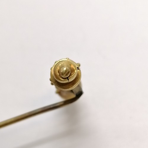 845 - Antique unmarked 18ct gold stick pin (6cm & 1.8g) in a F Hinds Ltd fitted retail box ~ pin a/f to th... 