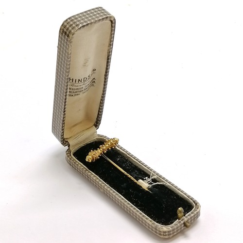 845 - Antique unmarked 18ct gold stick pin (6cm & 1.8g) in a F Hinds Ltd fitted retail box ~ pin a/f to th... 