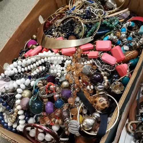 862 - 2 boxes of costume jewellery inc gold tone collar etc ~ 9.6kgs total weight - SOLD ON BEHALF OF THE ... 