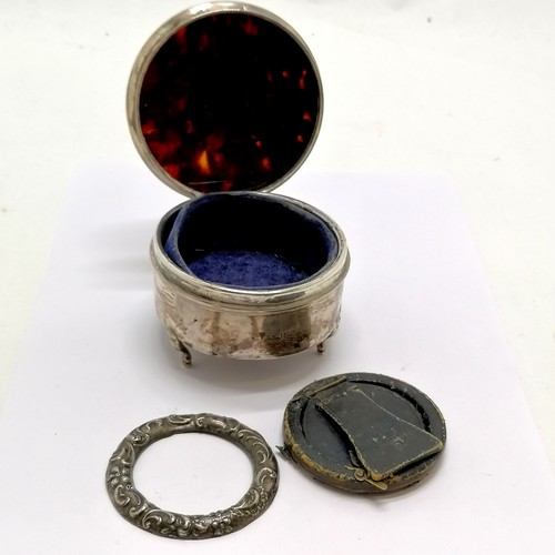 1009 - Silver jewellery box on 3 legs with tortoiseshell pique top t/w small circular photo frame (6cm diam... 