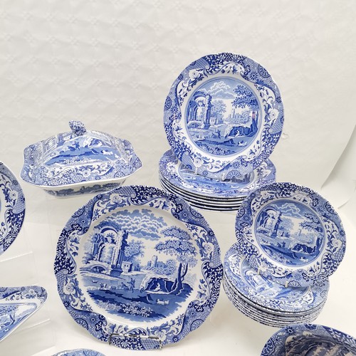 215 - Collection of assorted Spode Italian Pattern China to include dinner plates, side plates  And assort... 