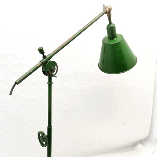 216 - Antique industrial adjustable green machinists lamp in good used condition