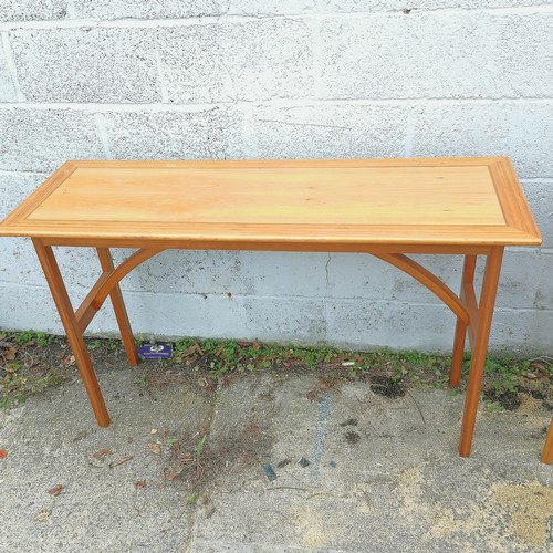 274 - Pair of designer console tables in the school of John Makepeace with red / green wood inlay - 132cm ... 