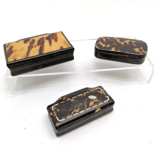 327 - 3 x Antique snuff boxes all with tortoise shell detail, nickel decorated is slight a/f to lid and 7.... 