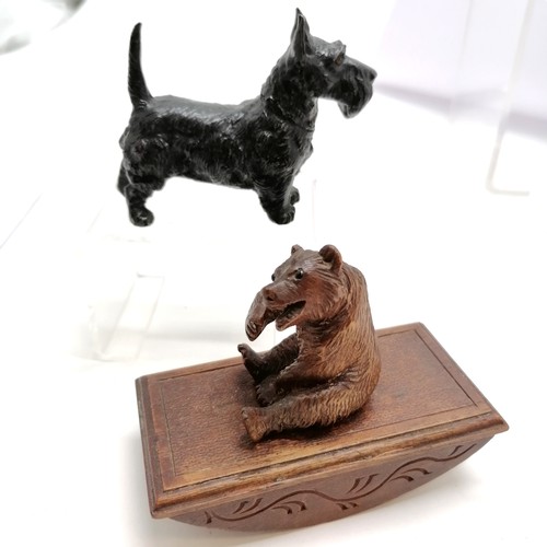 360 - Antique hand carved black forest bear desktop blotter with glass eyes (11cm across)  losses to one e... 