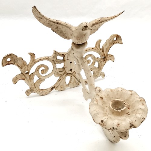 490 - Cream cast iron candle wall sconce mounted with dove, 29 cm wide, 28 cm deep, 25 cm high, in good us... 