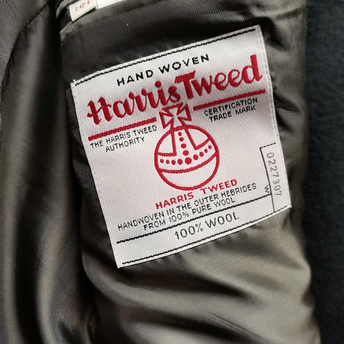74 - Gents Harris Tweed Jacket by Dunn & Co size 42 in good conditiion