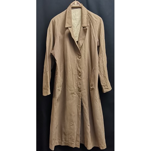 82 - 1950s gabardine coat in good condition,124cm bust