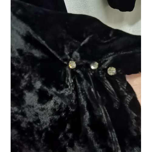 98 - 3 vintage items, 60s velvet jacket 102cm bust t/w 50s velvet dress with beaded decoration on top and... 