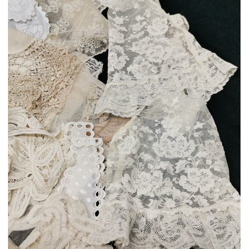 113 - Various Victorian lace sleeves, collars and hankerchiefs