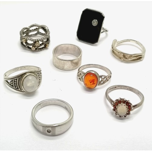 520 - 8 x silver rings inc 2 x diamond set (the black panel set ring is a/f), Pandora (stamped 925 / 585) ... 