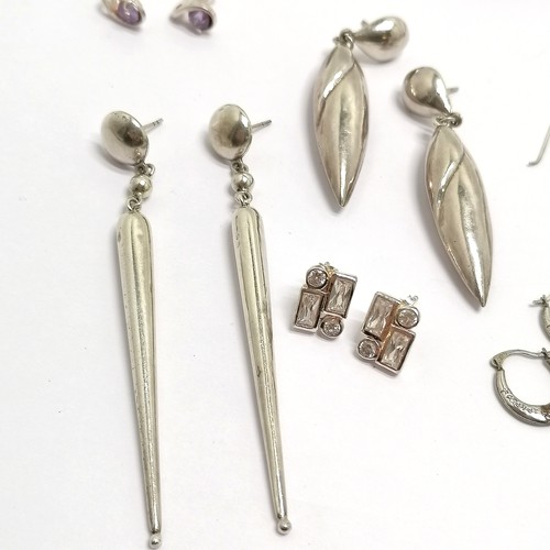 528 - 11 x pairs of silver marked earrings (screw backs unmarked) inc Italian gilt double rings by Dyadema... 