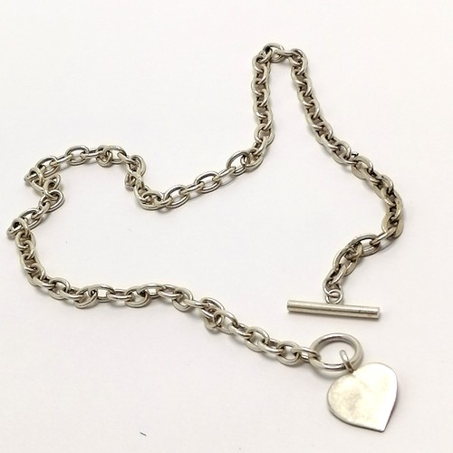 530 - Tiffany style silver necklace with heart pendant detail - 44cm & 33g