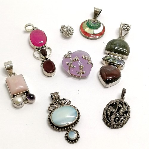 531 - 8 x silver stone set pendants inc heart, amethyst / pearl (4cm drop) etc - total weight 62g