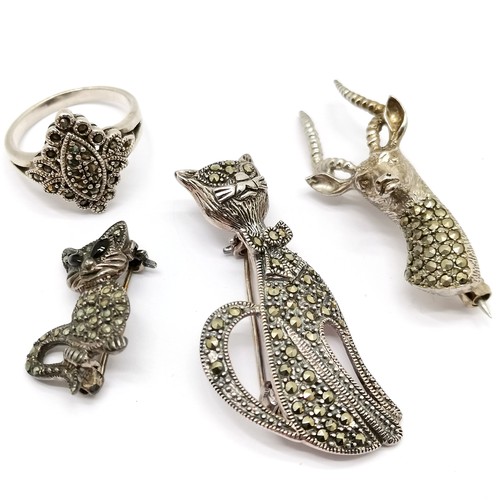 540 - Qty of marcasite jewellery inc silver kudu brooch, 2 x silver cat brooches & silver ring etc - SOLD ... 