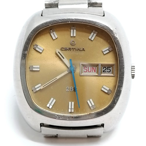 801 - Certina vintage automatic day / date wristwatch #288 in stainless steel 34mm case on original bracel... 