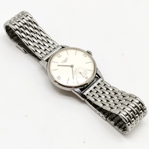 826 - Longines 1960's stainless steel manual wind wristwatch (32mm case) with original winding crown and r... 