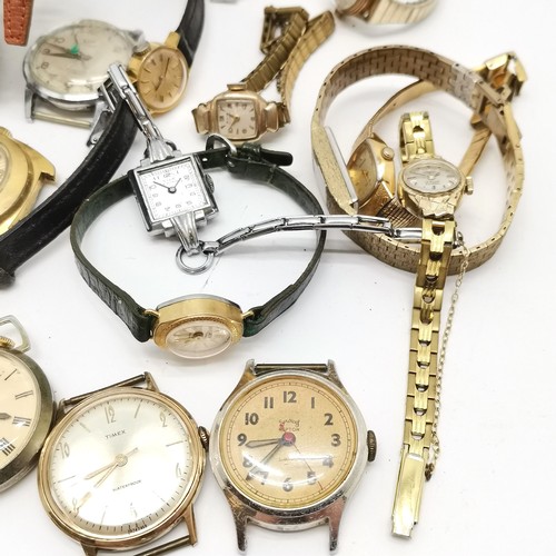 832 - Qty of mechanical wristwatches inc Smiths astral, Art Deco cima, automatic Timex etc - for spares / ... 