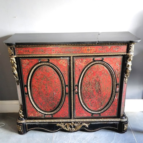 137 - Antique French Boulle work and gilded ormolu mounted side cabinet, some losses to brass inlay, but l... 