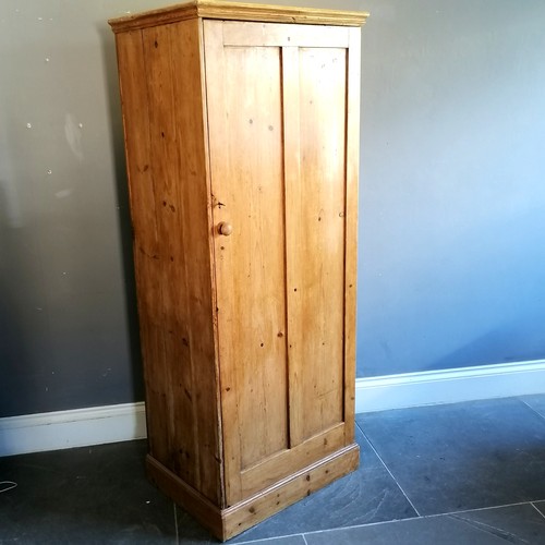 191 - Antique pine single door larder/ utility cupboard, with single door revealing fitted shelf interior,... 