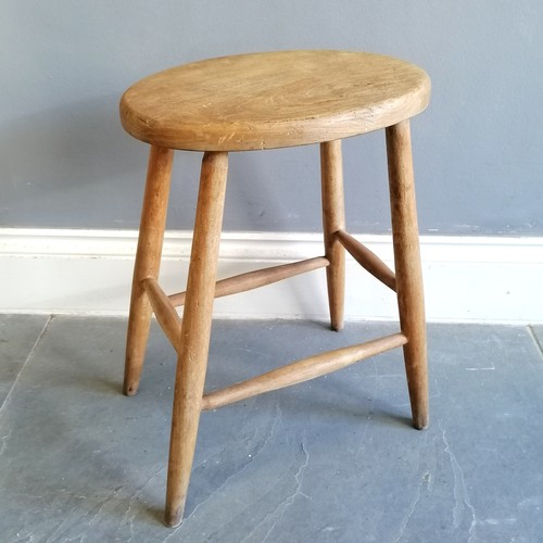 204 - Antique Elm country kitchen dining chair, good used condition, slight split to seat, 39.5 cm wide, 3... 