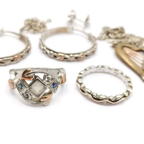 Qty of clogau jewellery - pair of earrings, single bee earring, 2 rings ...