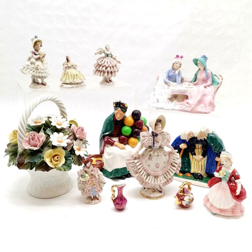 39 - Royal Doulton Afternoon Tea HN1747, Royal Doulton The Old Balloon seller, HN 1315, Valerie HN 2107, ... 