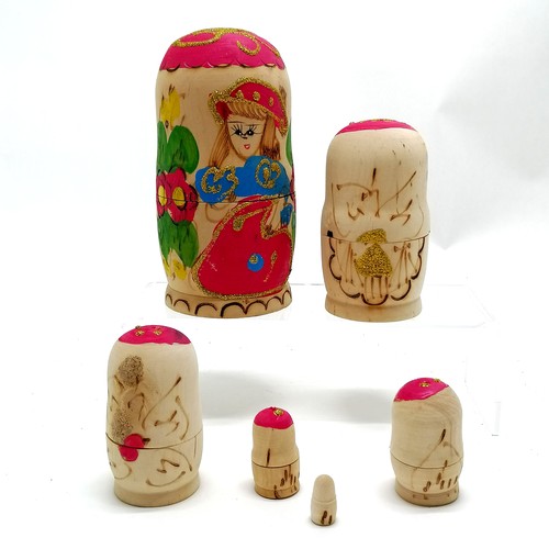 65 - Russian matryoshka vintage stacking dolls set (6) - 15cm high