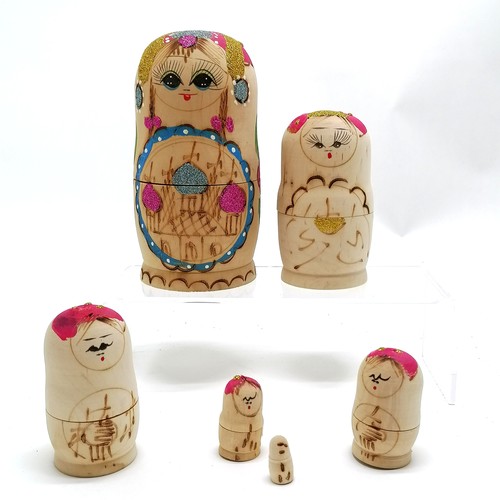 65 - Russian matryoshka vintage stacking dolls set (6) - 15cm high