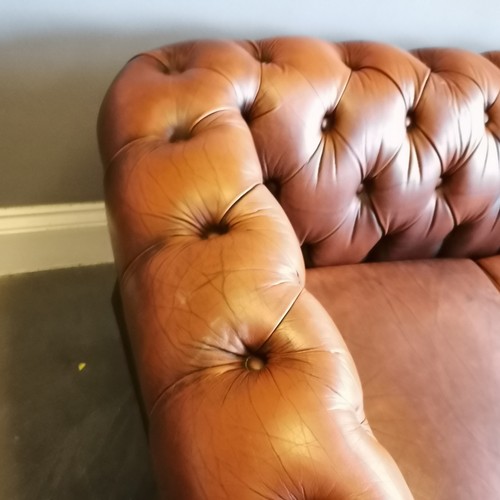 189 - Vintage Brown Leather button back chesterfield 2 seater settee, 147 cm wide, 83 cm deep, 68 cm high,... 