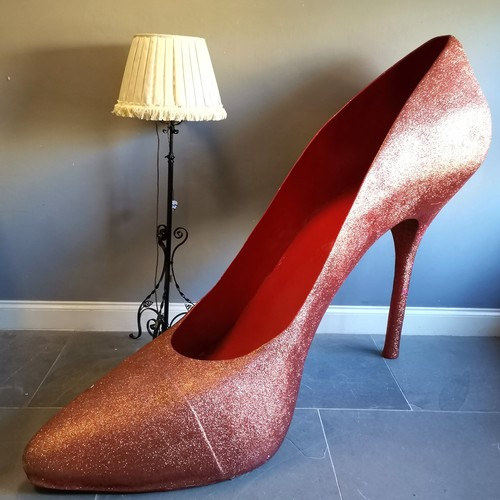 2 - A Very large fibreglass red stiletto glitter shoe, possibly Mascotte window display item, 175 cm hig... 