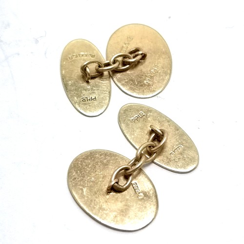 417 - 9ct hallmarked gold pair of oval cufflinks with engine turned detail - 3.6g - SOLD ON BEHALF OF THE ... 