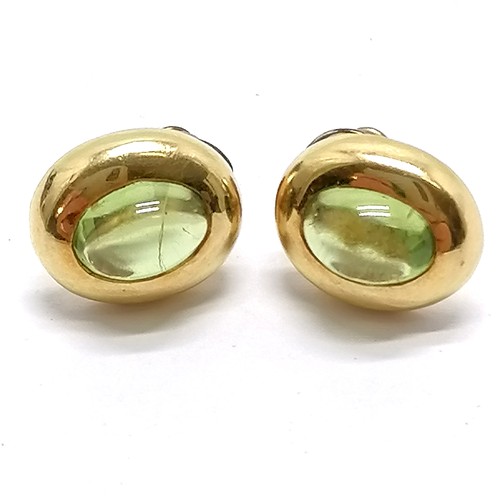 481 - 18ct marked gold cabochon peridot earrings - total weight (without backs) 4.5g