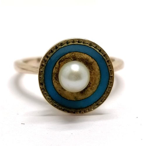 482 - Antique unmarked gold childs ring with blue enamel & pearl detail - size D½ & 1.9g total weight