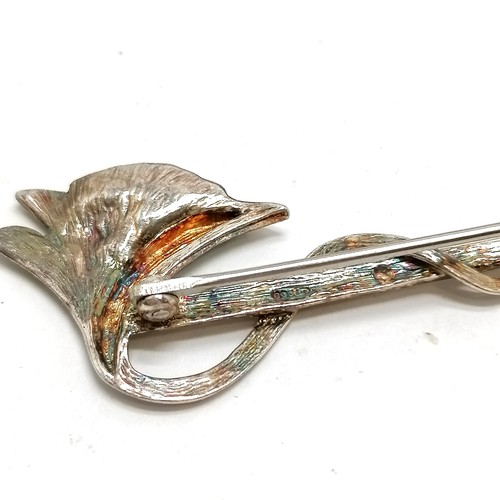 488 - Silver hallmarked flower brooch with enamel detail in retail box - 6.5cm long & 4.9g and in a retail... 