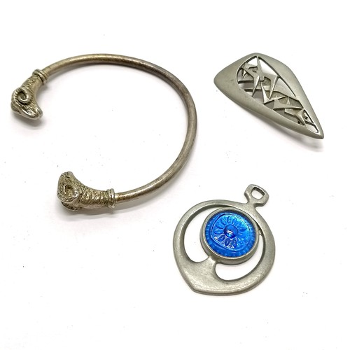 493 - Ceard seabirds pewter brooch, R Tenn Swedish pendant with blue glass centre (5cm) & rams head detail... 