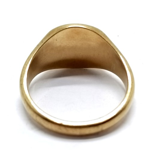 515 - 9ct hallmarked gold signet ring - size T½ & 7.4g