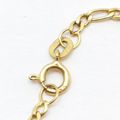 587 - 9ct marked gold bracelet - 16cm & 0.6g