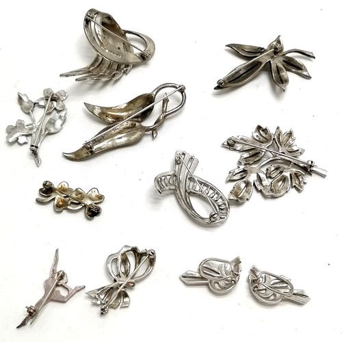 652 - Qty of silver (1 unmarked) marcasite brooches inc dancer (3.8cm), orchid etc - total weight 85g