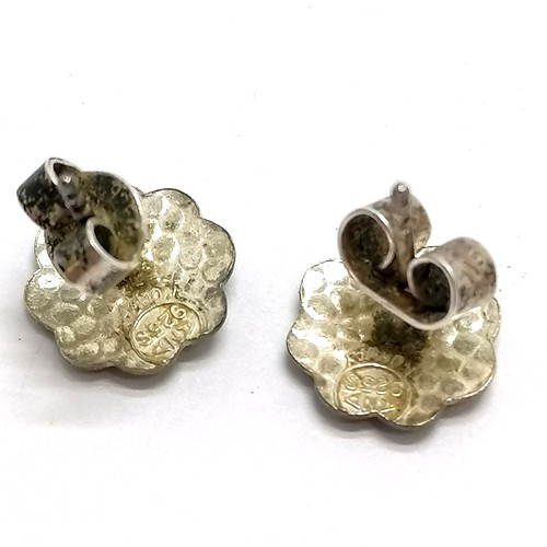 668 - Arne Nordlie Norwegian pair of silver flower stud earrings with green enamel detail - 8mm ~ no obvio... 