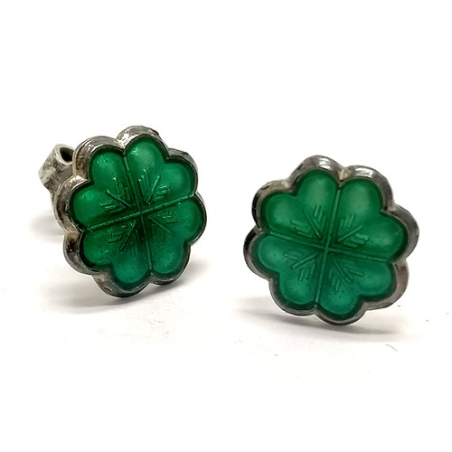 668 - Arne Nordlie Norwegian pair of silver flower stud earrings with green enamel detail - 8mm ~ no obvio... 