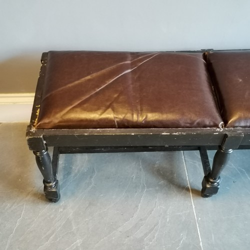 200 - Antique ebonised window seat with 3 drop in leather upholstered seats, 200 cm length, 46 cm deep, 46... 